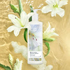 Avon Kremowy żel pod prysznic White Lily 720 ml